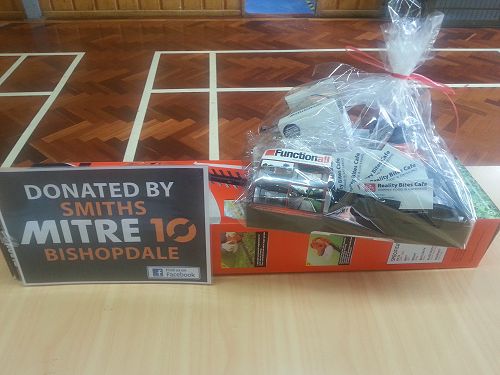 6th prize - Black and Decker hedge trimmer and a Reality bites Café gift box.