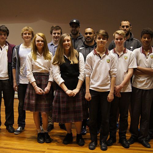 Students meet professional rugby league players