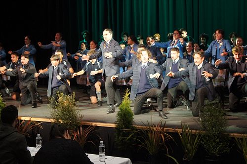 He Waka Kōtuia perform at the competition