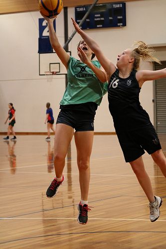 Amelia Loudon defending strong