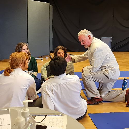 Theatre advice with  professional veteran actor, Steven Ray