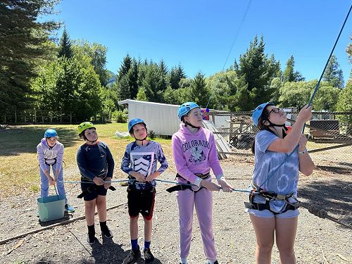 Amelia, Isabella, Tom, Nathaniel and Elizabeth helping to belay.