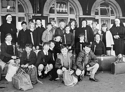 Sisters Julian Langton and Mary Keane in Port Chalmers