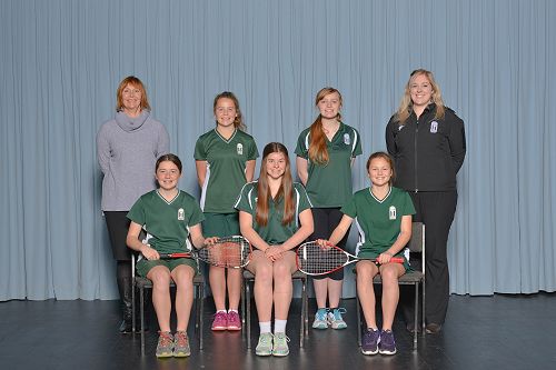 Group Squash Girls A White