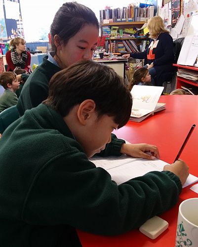 Ireh copies Jiyun's translation