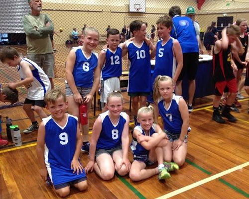 Year 4 miniball team, 'B' grade runners up 