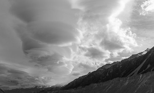 Dramatic skies as a front moves in. Unfortunately this means rain for pack-up in the morning! 