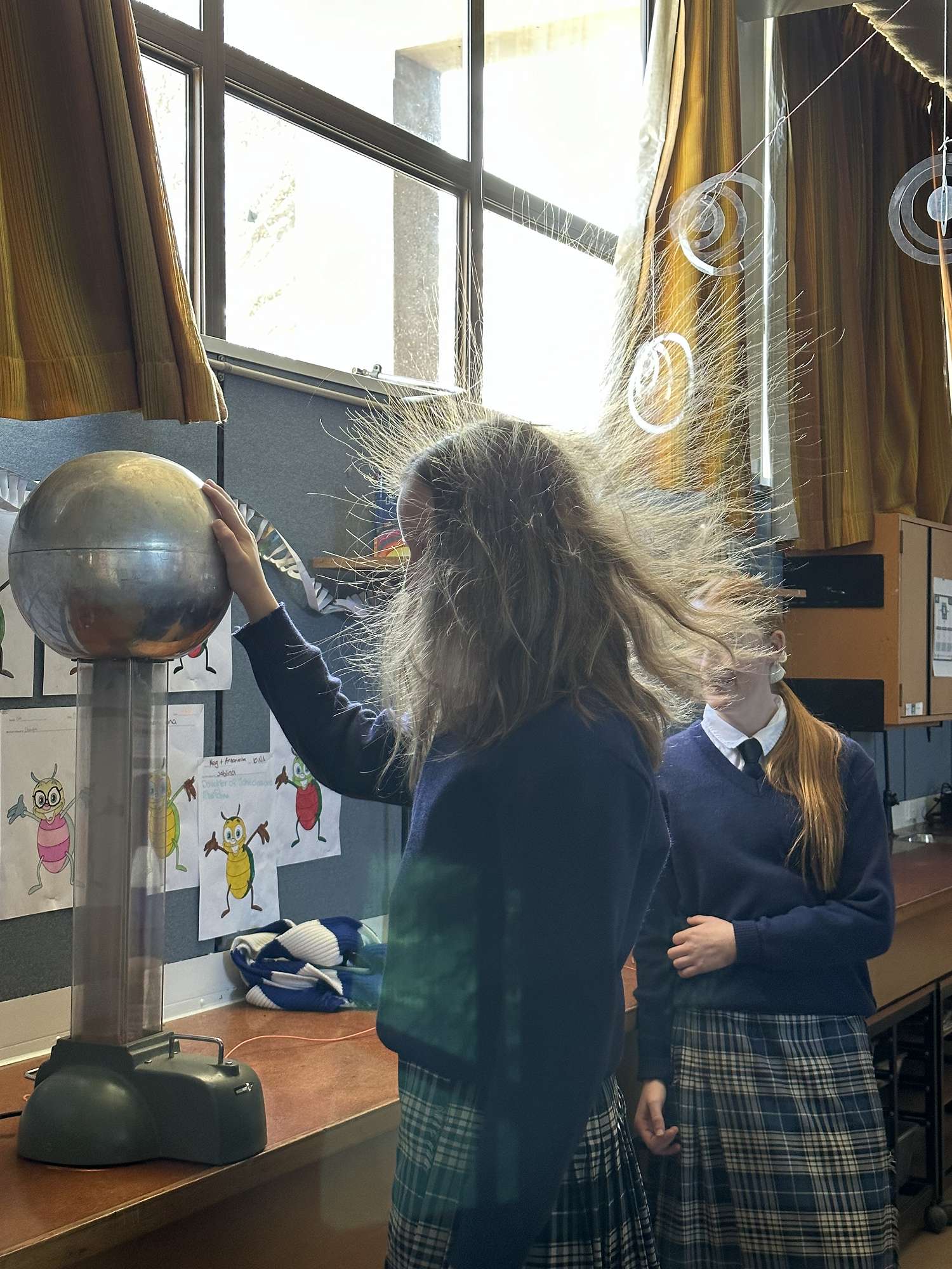 Year 10 Science - Static Electricity