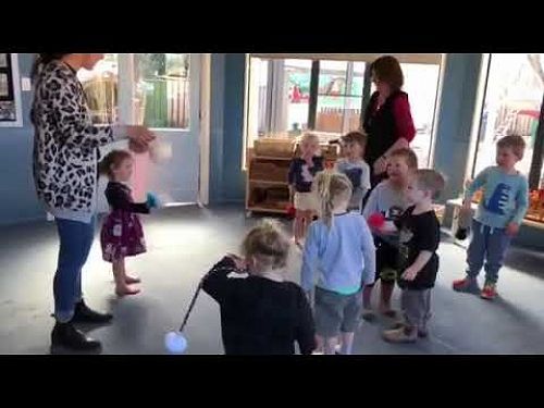 Video: Fairlie Area Poi Waiata!