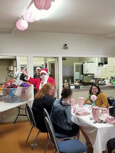 Mrs Claus visits the Hostel