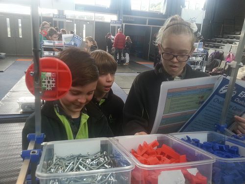 EPro 8 Challenge 2015 - Amesbury Brainwaves