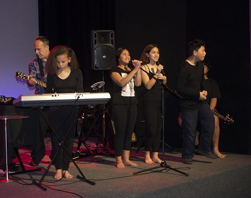 Wearable Arts Performance 2017- Rock Band