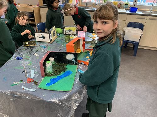 Niamh and her diorama