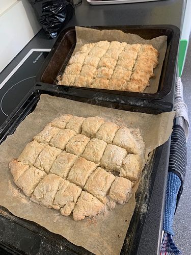 Room 19 making Fa’apapa (Samoan Coconut Bread)