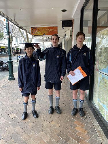 Lintong Jiang, Chris Klemetson & Bodie Hanrahan 