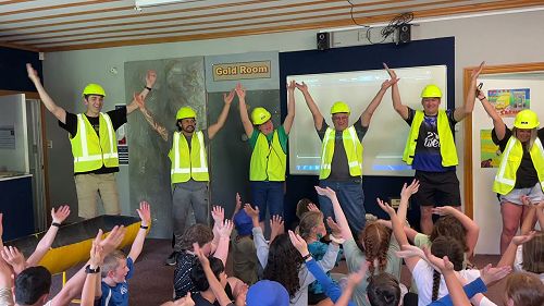 Video: Parents have fun on camp too