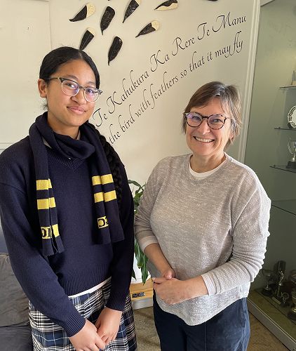 Jeasinah Alipia (left) and Dr Tewkesbury, Deputy Principal (right).