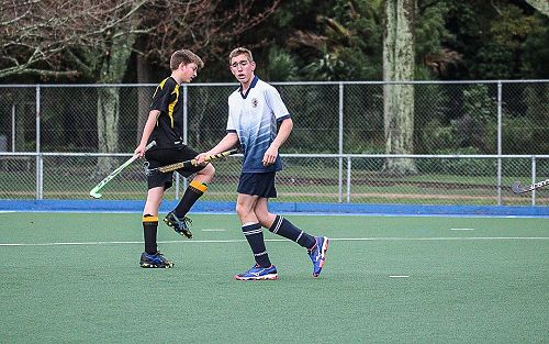 Colts Hockey v Wellington College 