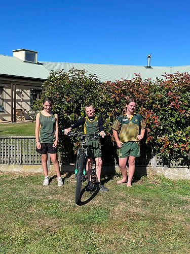 Ella McGregor, Blake Rowland, Ella Thom