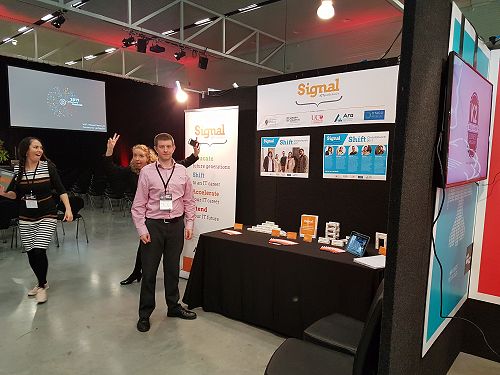 SIGNAL Director gets photobombed by the SIGNAL tea