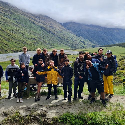 10S - Mount Aspiring Camp