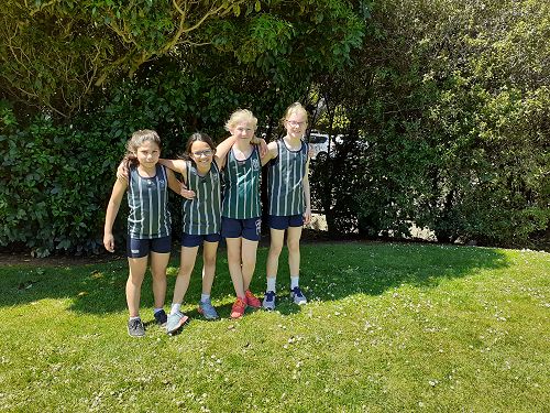 U11 Relay Team