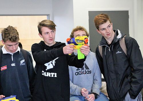 MCBB - Oliver Wilkinson takes aim