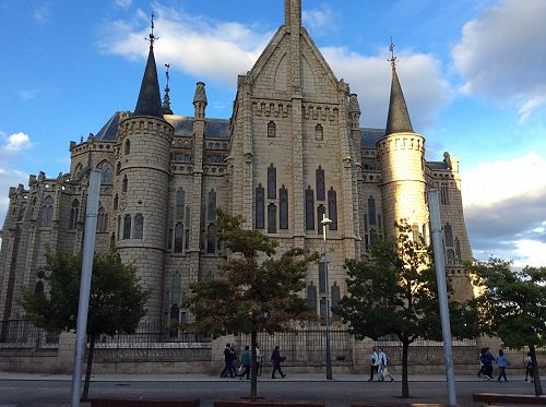 Day 15 The "Bishop's Palace" designed by Gaudi in Astorga - now a museum.