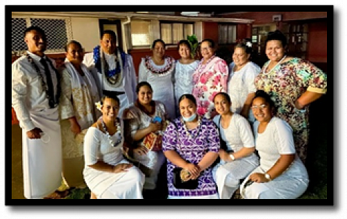 Rev & Mrs Leli and family members.