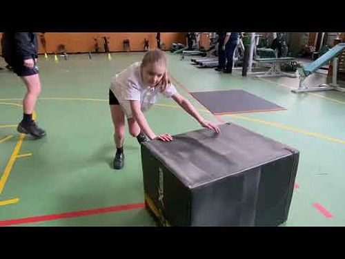 Video: Grace and Harry completing the Police Physical test