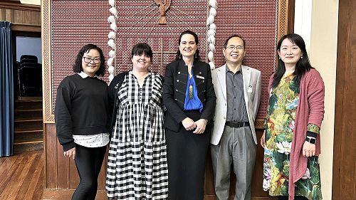 Mrs. Nicol and Ms. Ding with Directors and Coordinator from the Confucius Institute
