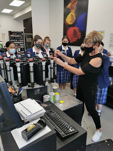 Resene with Mel Tracy