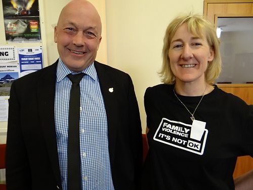 Balclutha Mayor, Bryan Cadogan and "It's Not OK" C