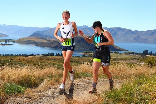 Rachael Turner overtaking the competition