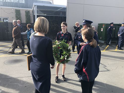 Bella received the RBS wreath respectfully.