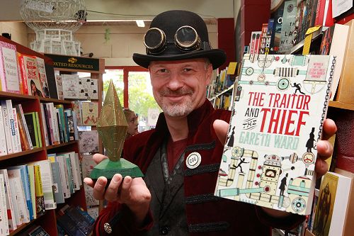 Gareth Ward spoke to aspiring writers from Year 9.