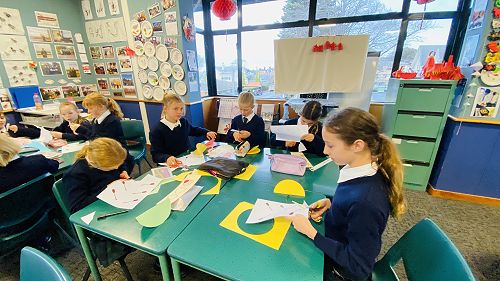 Year 5 Dragon boat craft