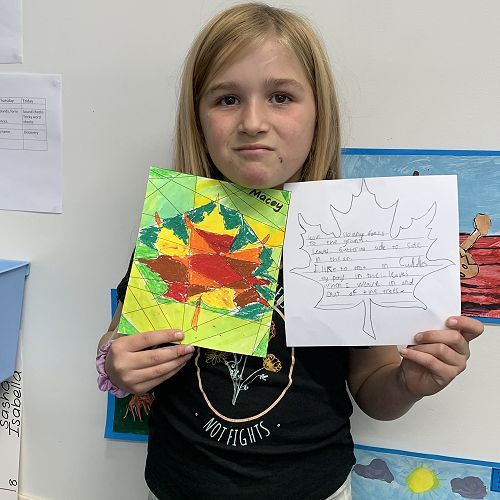 Video: Autumn leaves everywhere!