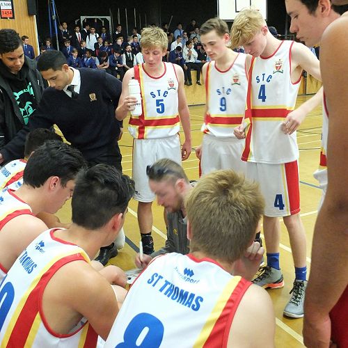 Basketball - First V team