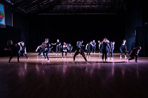 Hagley Dance Project & Hagley Theatre Company Perform Fleur de Thier's Choreography 