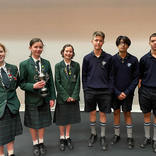 Tessa Smith, Mary Mengel and Bianca Van der Haegen with the Kings 1 team