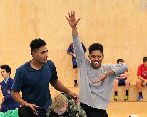 MCBB - Sione and Viliame - dancers