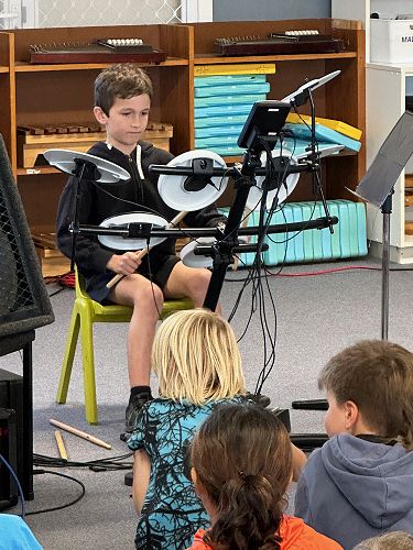 Cole playing "Are you gonna go my way"