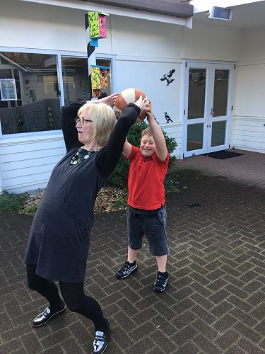 Under and over - go Fergus...