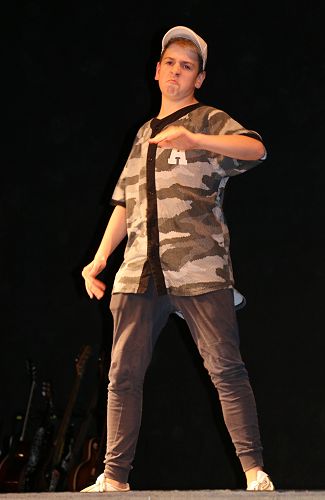 Logan - year 9 hiphop