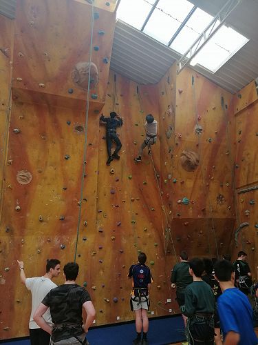 Yr 13 OED students with Shotoku Gukuen group rock climbing
