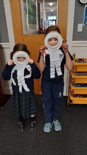 Beatrice and Harriet sharing their astronaut