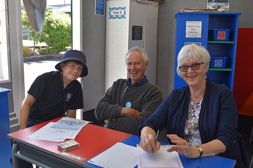 Smiles all around on Grandparents and Friends Day