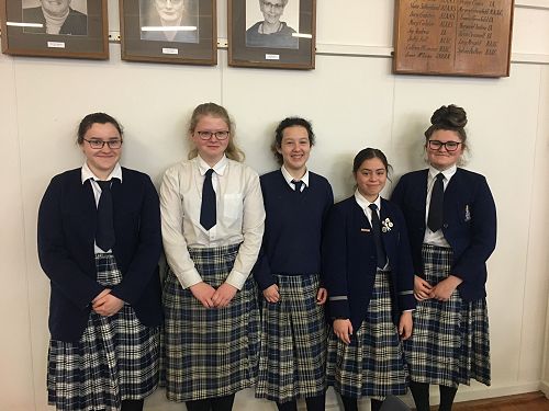 Year 10 and 11 Helpers Zoe Tytler, Aura Voice, Eden Preston, Jodeci Richards and Mya Lundie. 