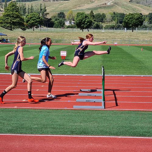 Hurdles at TSS Athletic Champs T1 2023